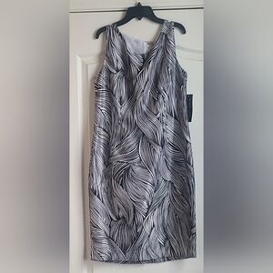 Evan Picone Black & Ivory Sheath Dress - Sz 10